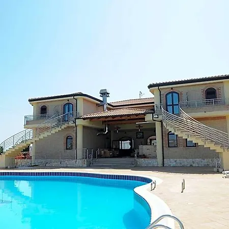 Otel Gran Duca Briatico